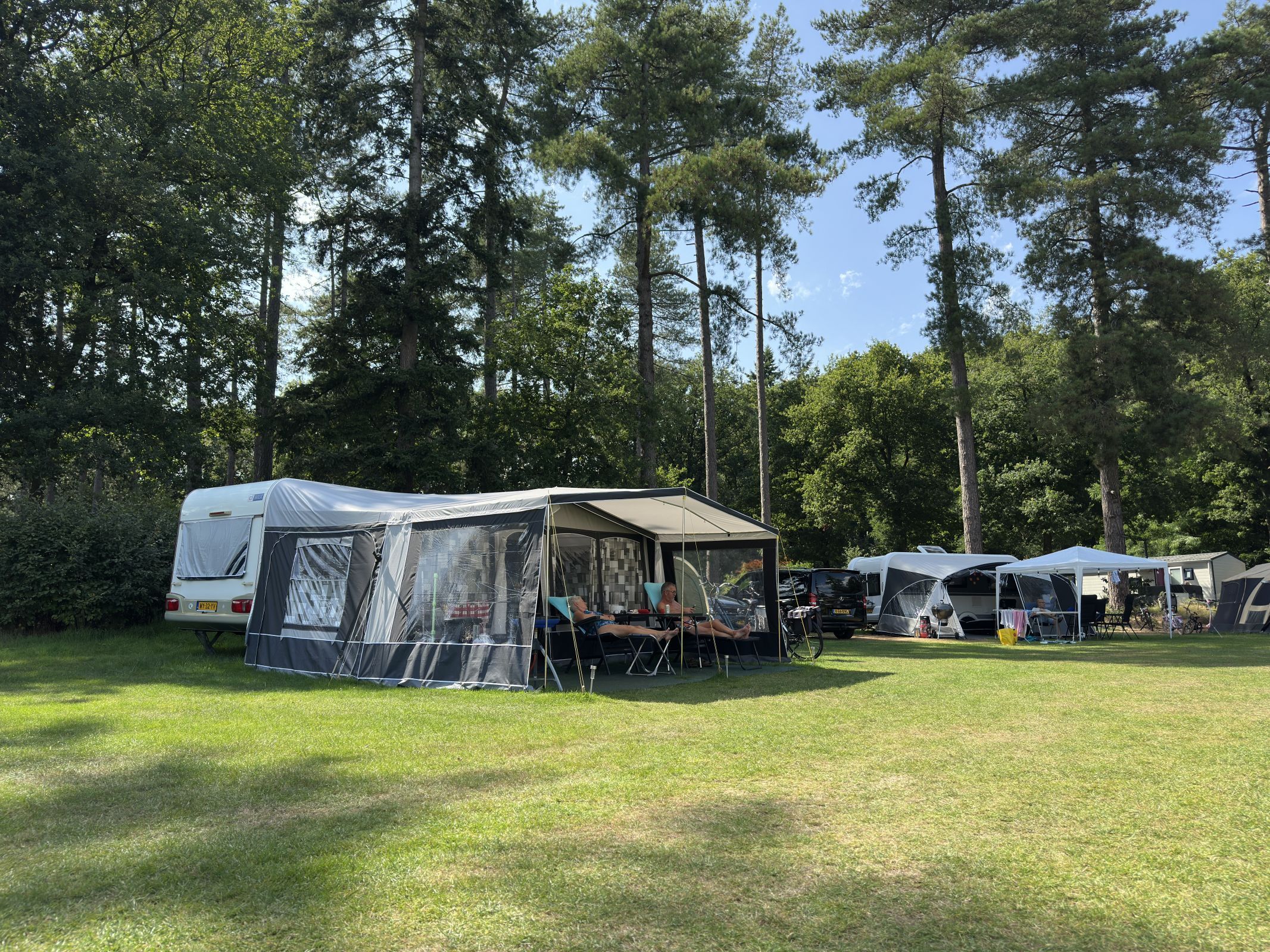 Comfort Kampeerplaats Kinderveld — foto 9