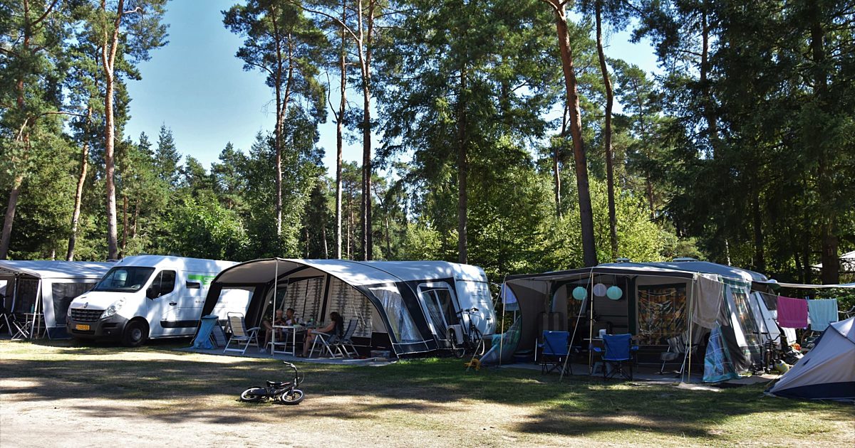 veiling Station ramp Comfort kampeerplaats Ommerhout | Camping Ommerland
