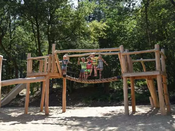 Glamping in het bos Ommen 11 1