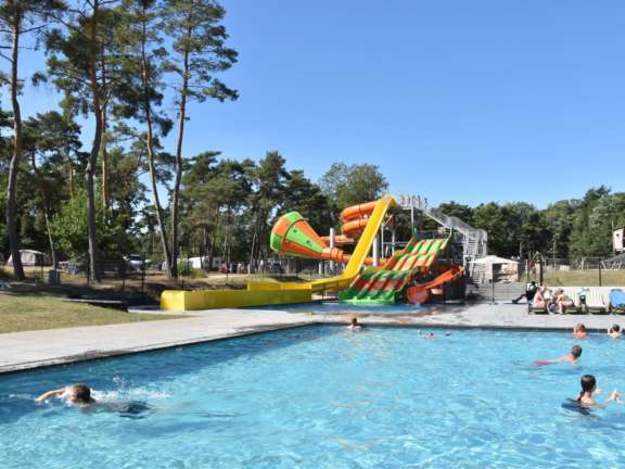 Camping met zwembad en glijbanen Ommen 3